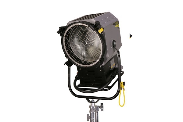 Desisti Rembrandt 1200W Daylight HMI Fresnel
